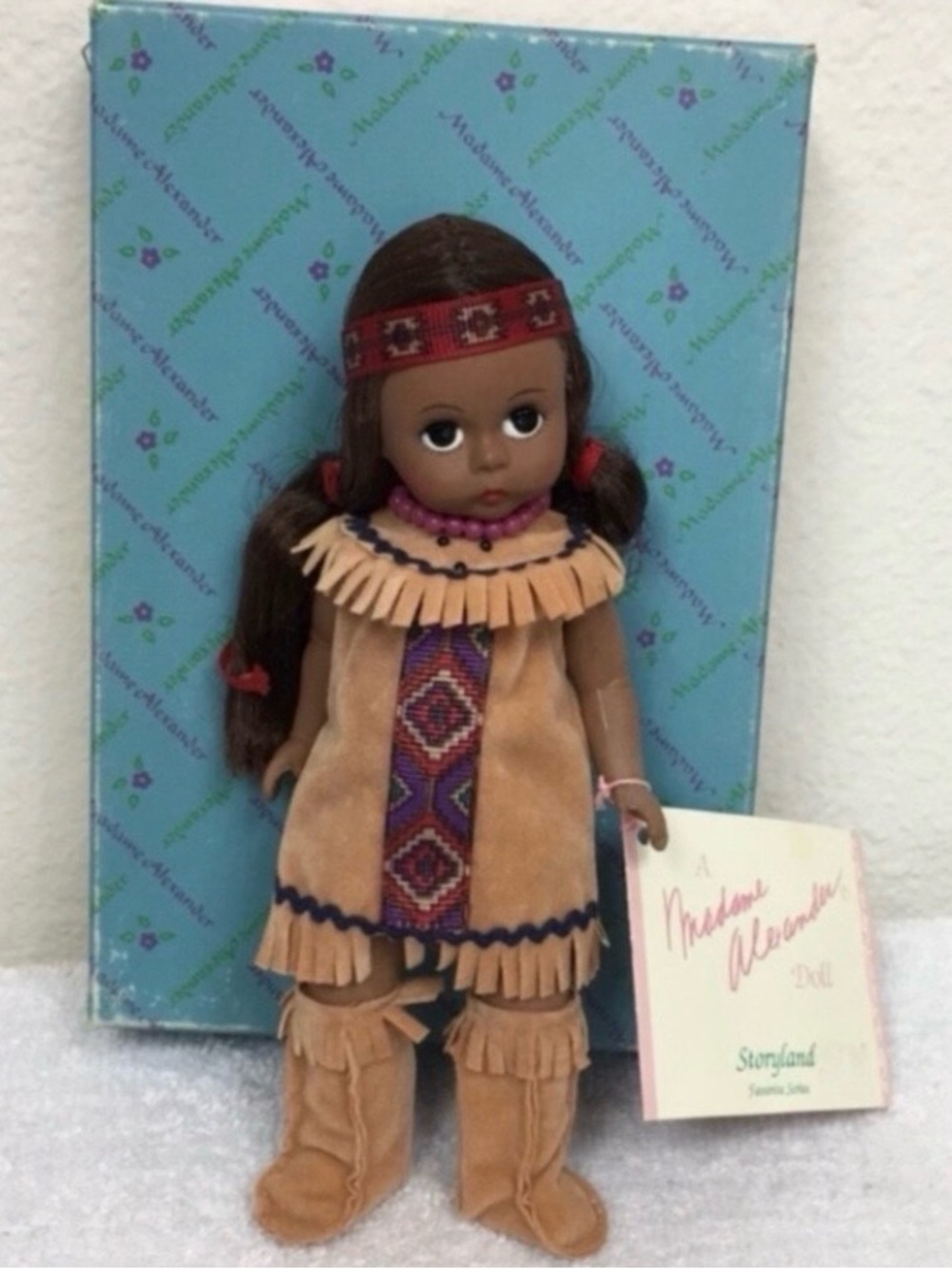 Vintage Madame Alexander x Disney Storyland Pocahontas Doll #14376 Collectible